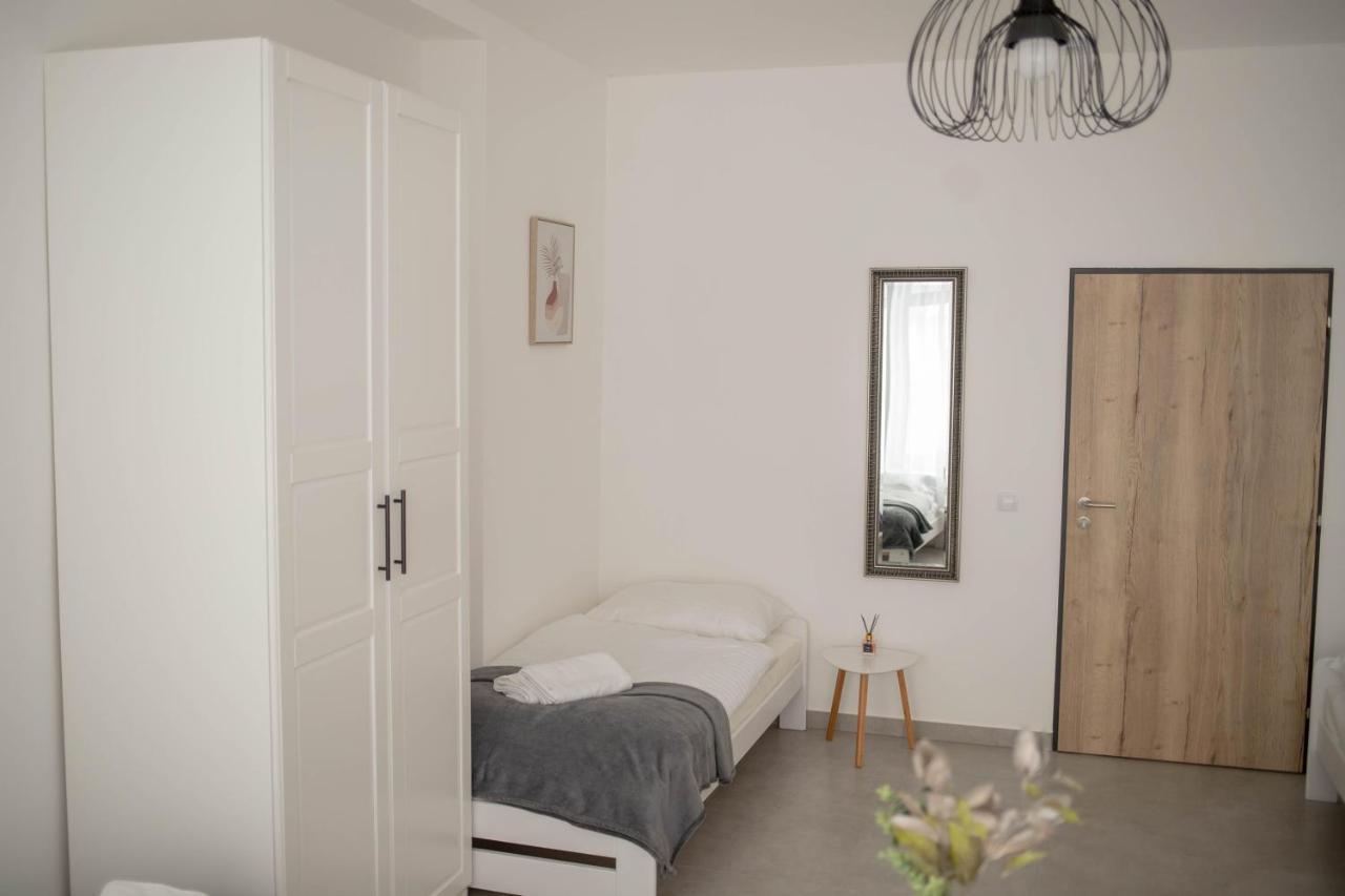 Rezidence Kbely - Free Parking Apartment Prague Exterior photo