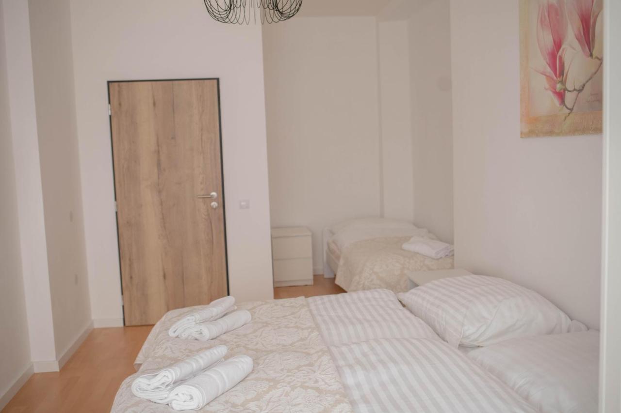 Rezidence Kbely - Free Parking Apartment Prague Exterior photo